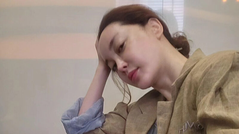 キスシーンを見た夫が5日間口を利かなかったという女優