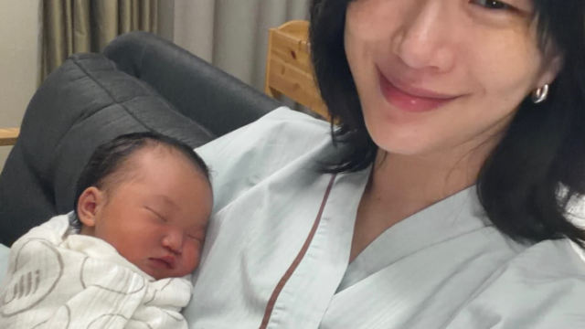 トップモデルのチェ・ソラが第1子を出産、結婚7年目の喜びと「イ・チョイ」と名付けた由来