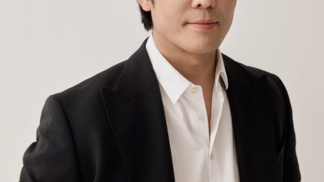 キム・ジュホン、台本なしの即興演劇で見せた圧巻の演技力と存在感
