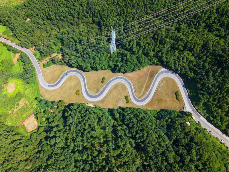 「宝鉢峠」でも「マルティ峠」でもない…慶南の「韓国の美しい道100選」に選ばれた絶景ロードとは