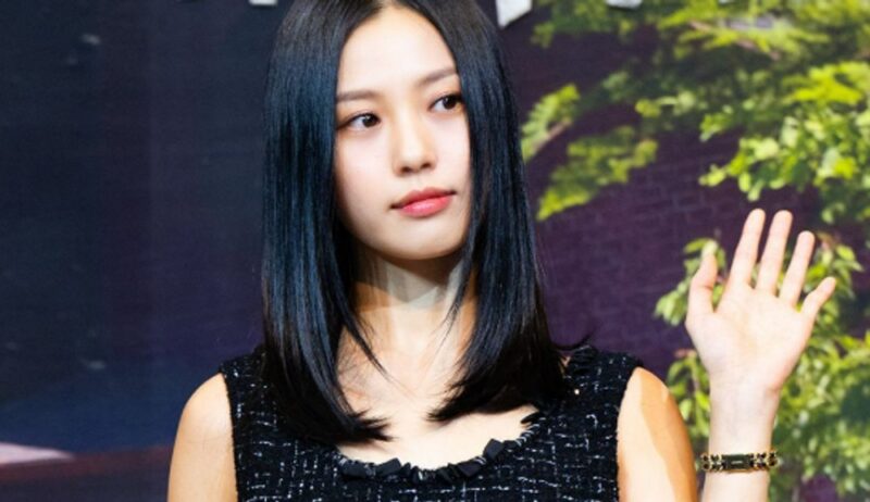 コ・ミンシ「学暴疑惑一切ない」1年ぶり復帰へ動くも…公の場は依然「姿見せず」