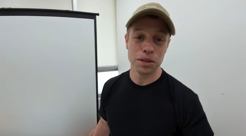 人気YouTuberオリバー先生が活動休止へ、10年間の活動に一時停止を宣言