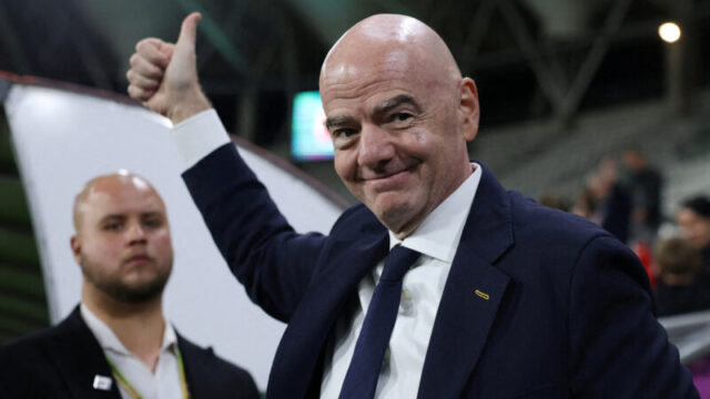 FIFAインファンティーノ会長に「隠れ報酬」疑惑が浮上、2億5千万円相当の追加支給に批判