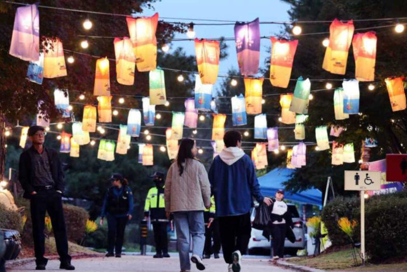「落花遊びを見るなら土曜日に」驪州五穀ナル祭り、まずは日程をチェック！