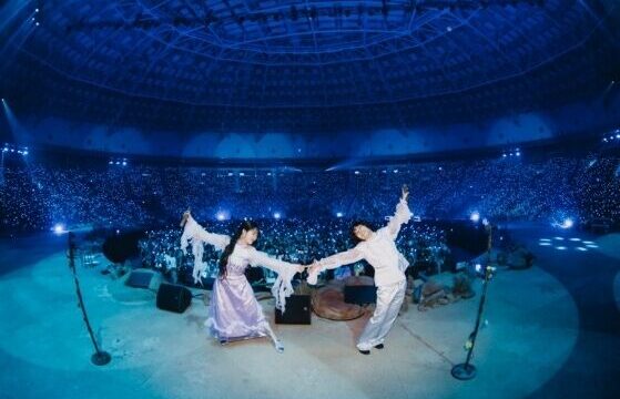 AKMU、チケット価格論争を実力で払拭！YG独立後初の単独公演が高評価の理由