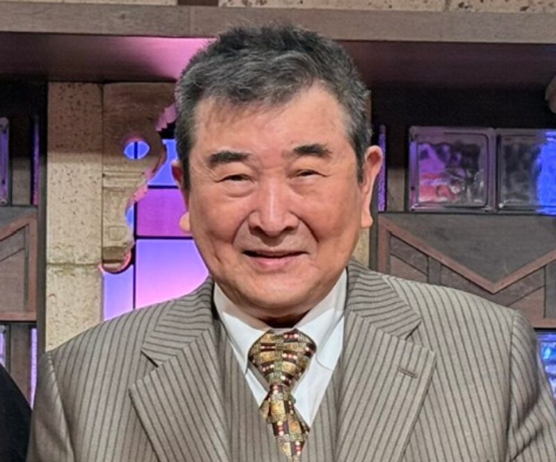 87歳大物歌手、愛妻に先立たれて6年…42億ウォンの豪邸を売却へ