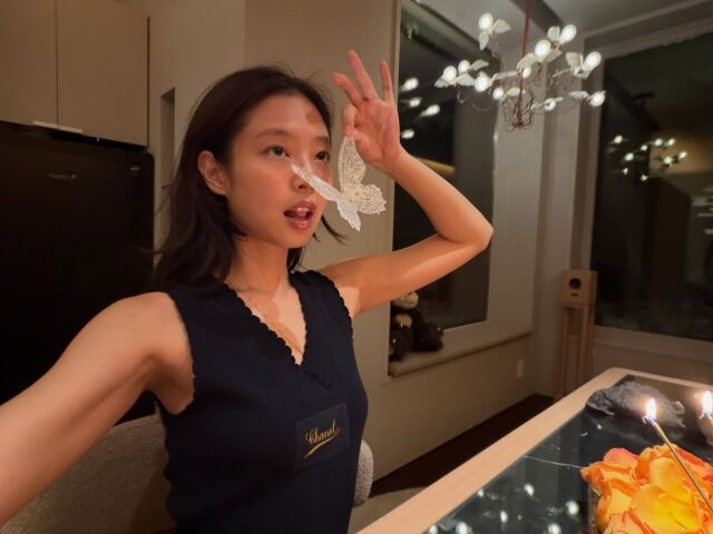 BLACKPINKジェニ、すっぴん＆ビキニ姿…こんなに清楚だった？