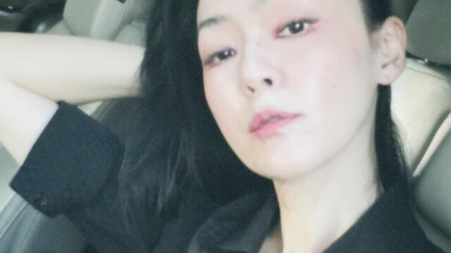 紫雨林キム・ユナ、車内での日常を公開…変わらぬ洗練された雰囲気