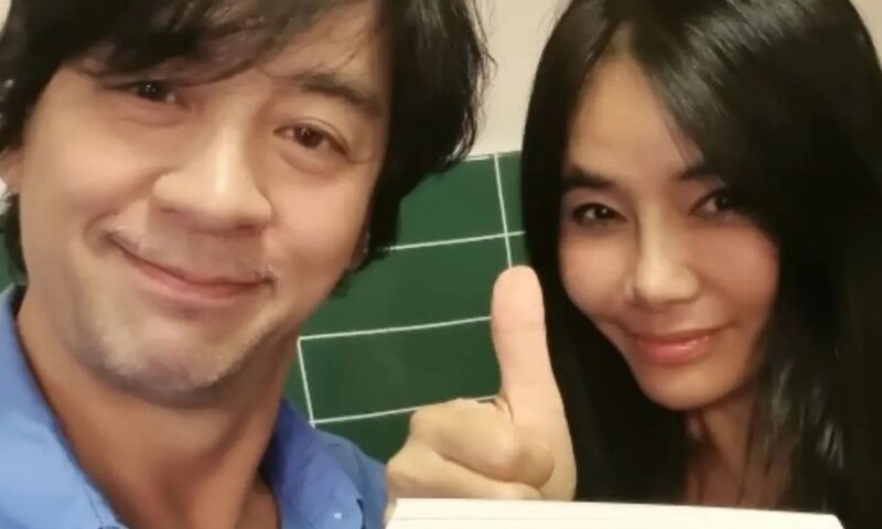 「世界に15人」難病の息子に寄り添ったクォン・オジュン…“6歳年上”の妻が号泣した理由