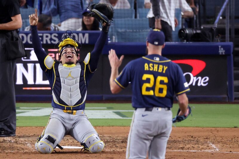 MLBワールドシリーズで「低予算球団」の反乱　35年ぶりの対決が投じる労使交渉への一石