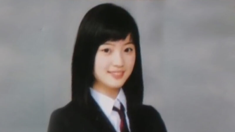 他校の男子生徒まで訪ねてくるほど美しい女子生徒の正体