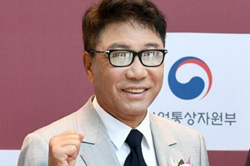 イ・スマン、韓国でトラブル発生…「緊急ニュース」が波紋