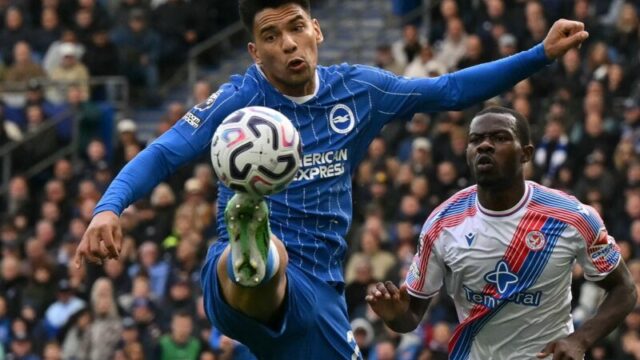 ブライトンのゴメスが伝説の51m超ロングシュート！EPL9年ぶりの歴史的快挙