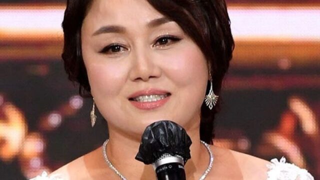 60歳を迎えたイ・ギョンシル、娘ソン・スアと挑んだフライングヨガで体力の衰えを痛感