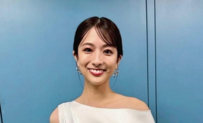 生放送中に女子アナを「そっと」触った芸人…初めてではなく警察出動の前科も→非難殺到