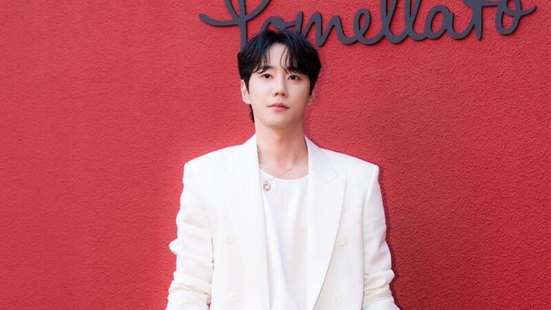 이준영, 벌써 휴가 나왔네…’M자 탈모설’ 딛고 당당하게 짧은 머리 공개 