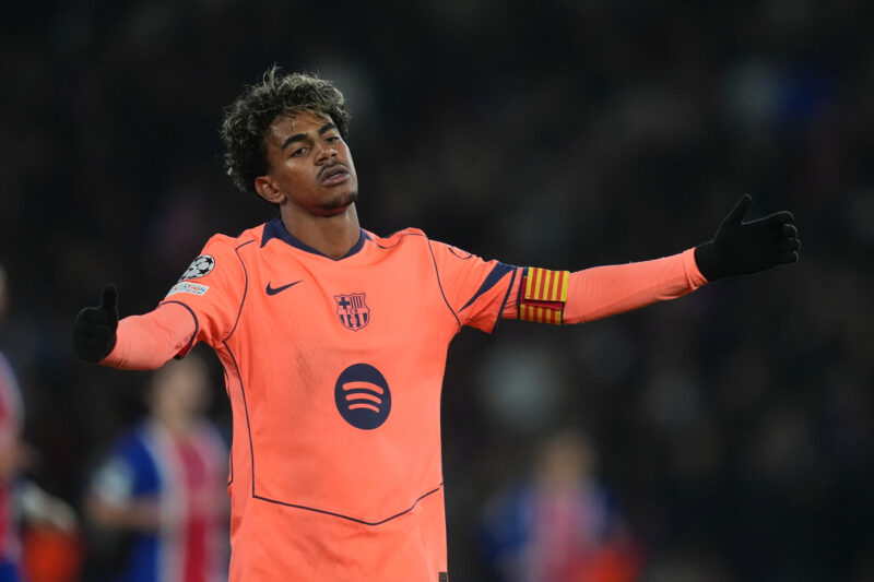 「欧州王者」の貫禄!PSG、公式戦11連勝中・48得点の無敵バルセロナを4-2で撃破 今季初黒星を献上