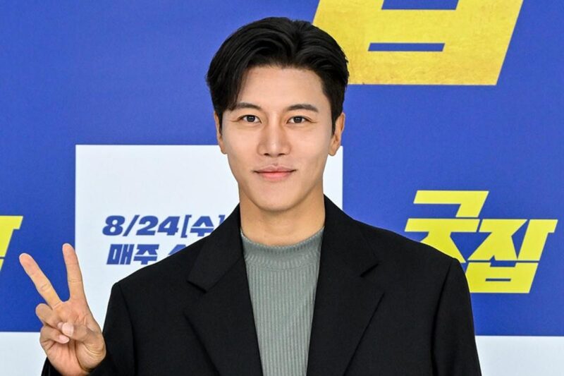 俳優×モデルの「ビッグカップル」が誕生！祝福の声が殺到