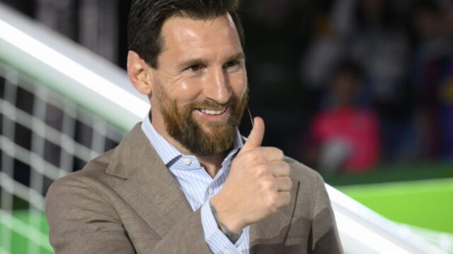 「何よりも楽しめ」メッシが子供たちに伝えたサッカーの本質と勝敗への向き合い方