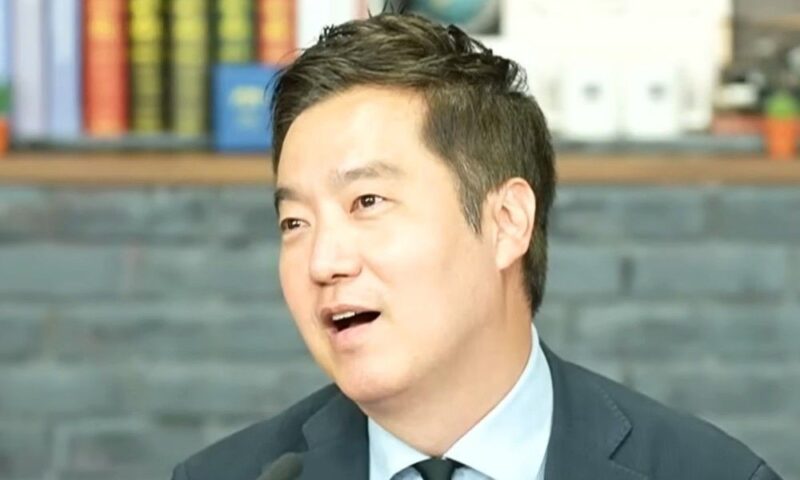 「キム・セの告訴」ソ・ジェウォンがウン・ヒョンジャンに「ソジュ1杯」提案…「狂いそうな日々を息させて」