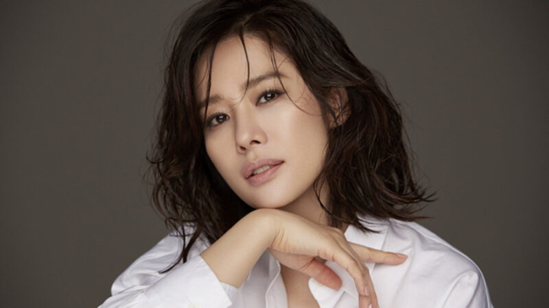 3年間作品が途切れた女優、果物を売るために軽トラで商売を計画…現在は大逆転の近況