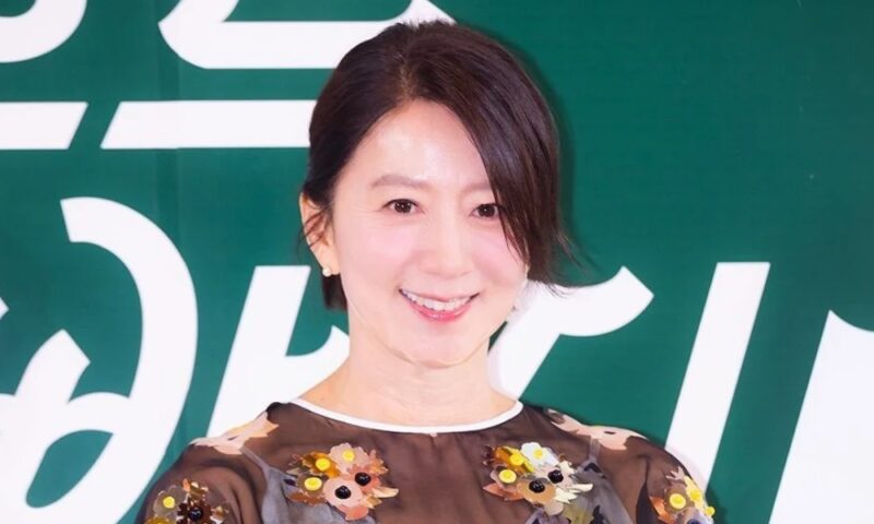 「脚本の力か監督マジックか」キム・ヒエ、故アン・パンソク監督の遺作『恋愛博士』を絶賛