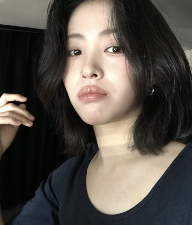 ITZYリュジン、冬の潤い唇が美しすぎる
