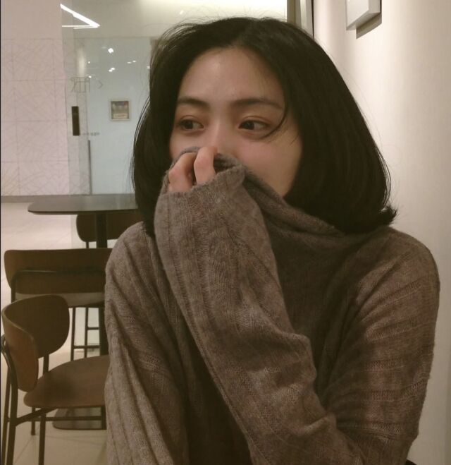 ITZYリュジン、冬の潤い唇が美しすぎる