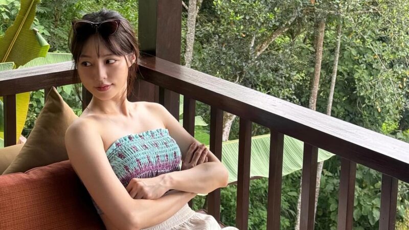 大企業のデザイナーを辞めて女優に転身、すぐにカンヌ映画祭へと駆け上がった女優