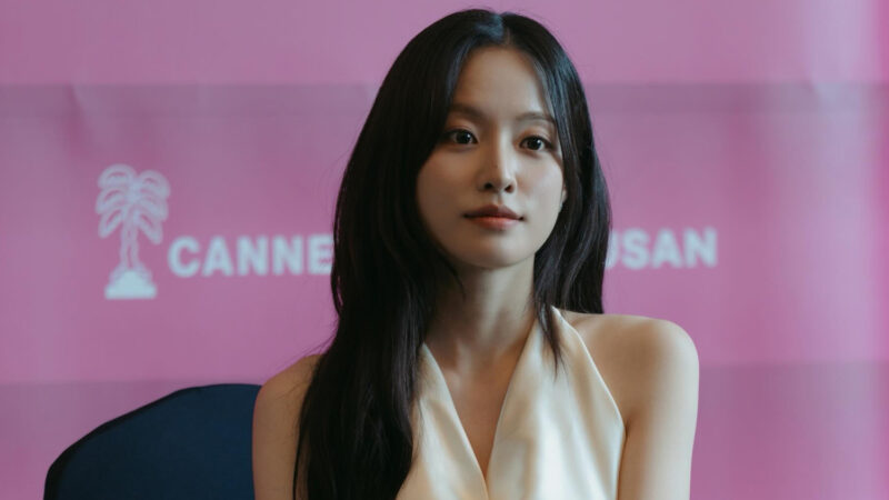 大企業のデザイナーを辞めて女優に転身、すぐにカンヌ映画祭へと駆け上がった女優