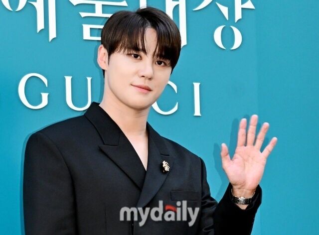 キム・ジュンス、年末コンサート開催に暗雲…会場側と調整続く現状を公式発表