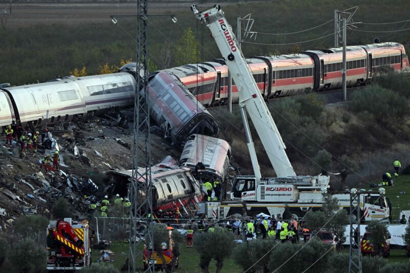 イ・ガンインも追悼…スペイン列車事故で国王杯も「中断」