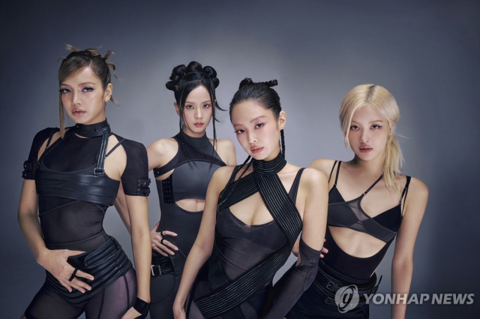 故シン・ヘチョル、ユ・ジェソク、BLACKPINKらが2026年大韓民国大衆文化芸術賞を受章